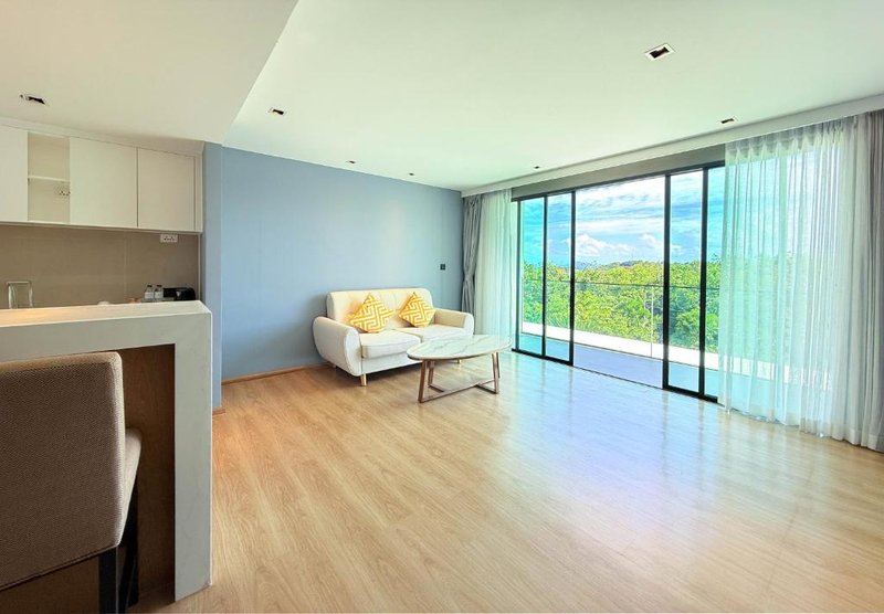 Deluxe Suite at Wyndham La Vita Rawai Phuket – photo 3