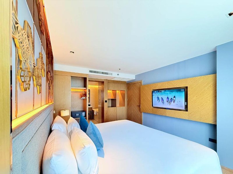 Deluxe Suite at Wyndham La Vita Rawai Phuket – photo 4
