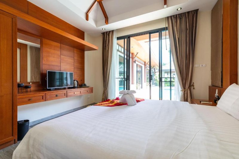 One-Bedroom Villa (Private Pool) at Phuket Meet Holiday Hotel-Rawai – photo 2