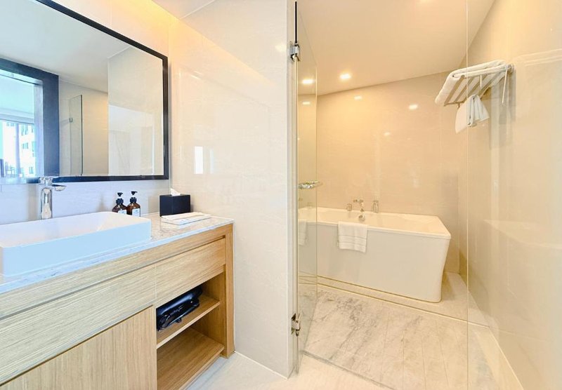 Premier Room at Wyndham La Vita Rawai Phuket – photo 6