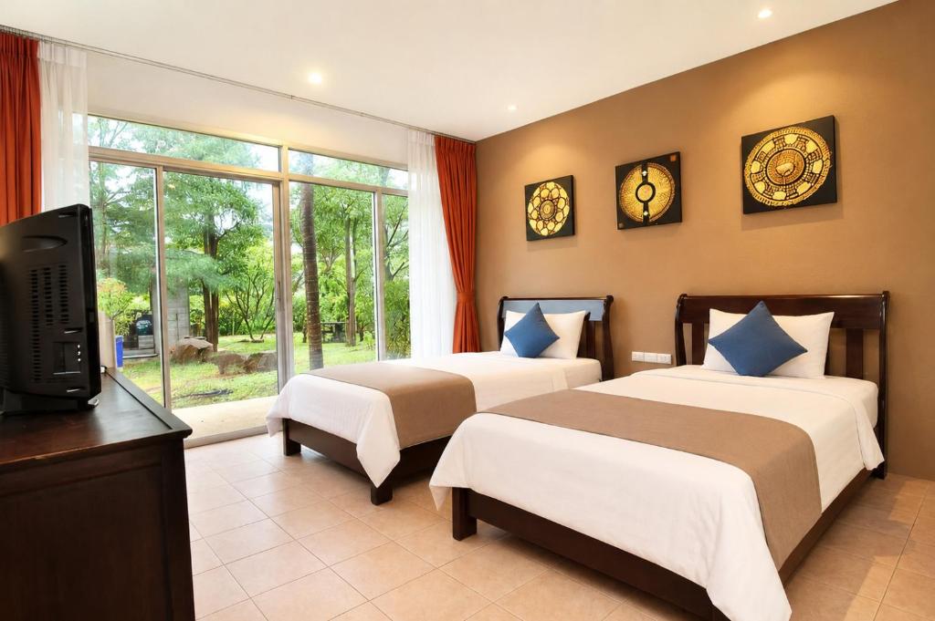 Superior Twin Room with Garden View