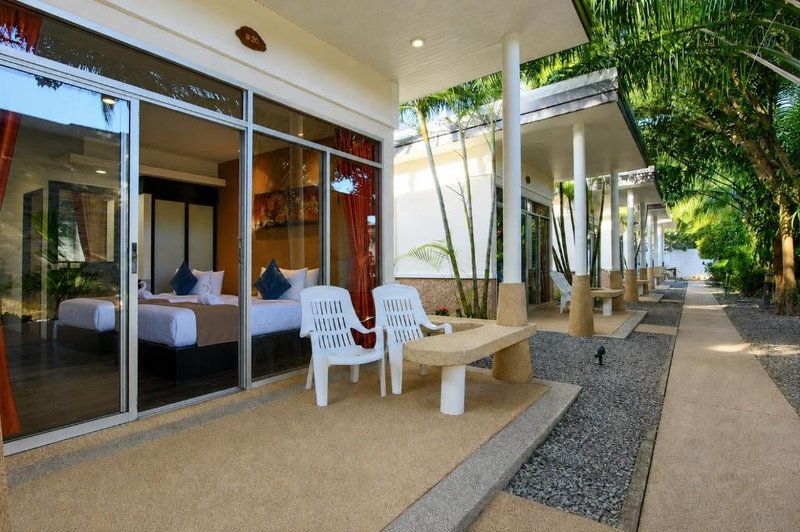 Blue Palm Seafront Resort Phuket – photo 11