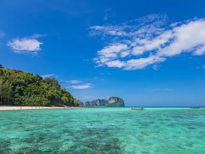 Koh Rok & Koh Haa Snorkeling Day Trip (Sawanu Travel)