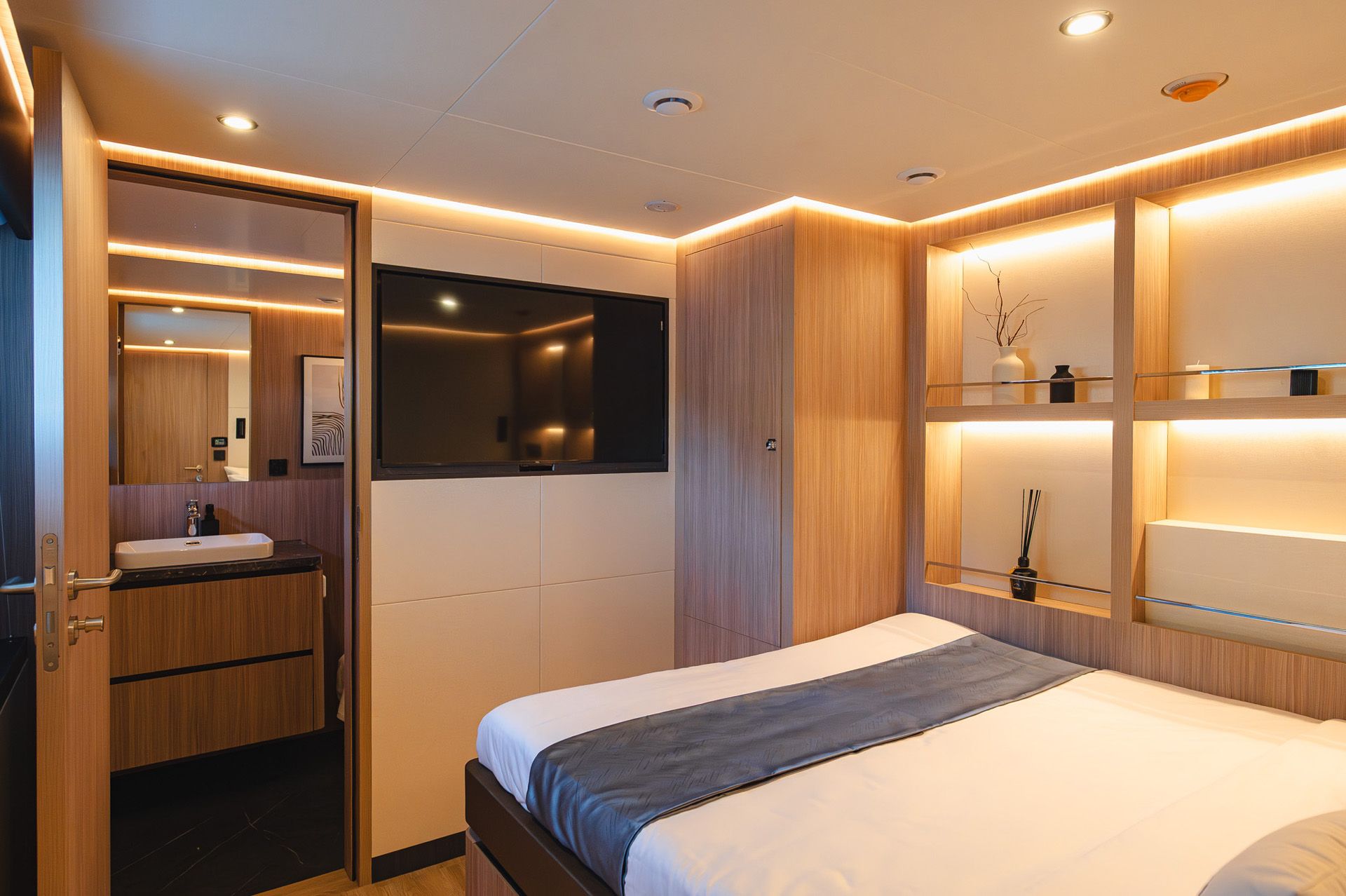 Private cabin — NOAH Catamaran Phuket